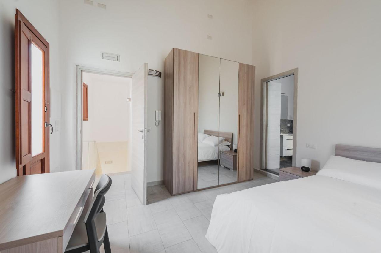 Apartamento Modern Duplex With Balcony By Wonderful Italy CTA Exterior foto